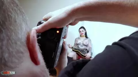 Fickmaschine und Analsex für die schöne tätowierte Französin Alicia Dark photo 03