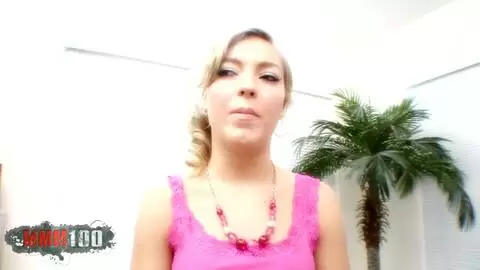 Battle of Ginger und Blonde Lesben photo 01