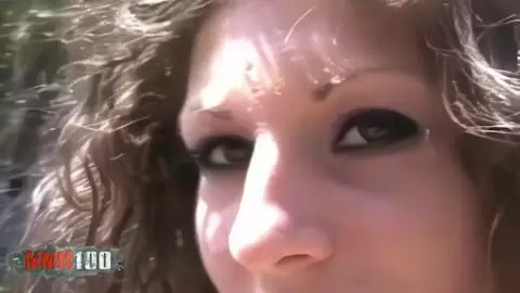 Alys Rebel Outdoor-Fick Making of photo 01