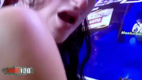 Sex in der Öffentlichkeit mit Ana Martin im Erotiksalon in Barcelona photo 11