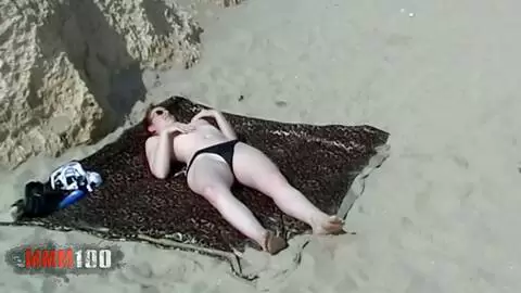 Die süße Emy wird in den Arsch gefickt, nachdem sie die Muschi ihrer Freundin Anastasia gefistet hat photo 08