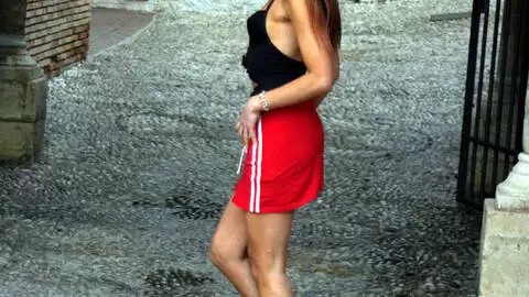 angelina exhib3