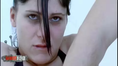Die spanische Schlampe Barbara Nux wird gut gefickt