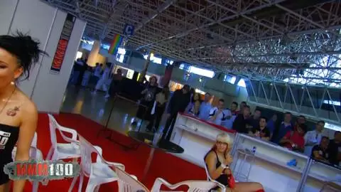 Nasse Spiele für Milky und Jordanne bei der Erotikshow 2010 in Barcelona photo 16