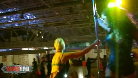 Heiße Show mit Milky und Penelope Tiger auf der FICEBMesse 2010 (Teil 02) photo 01