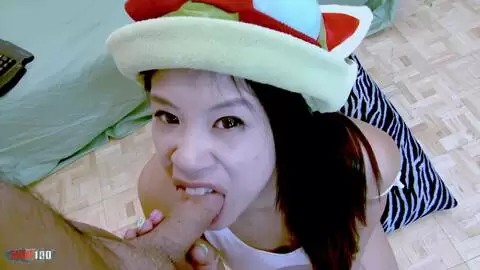 Das kleine asiatische Baby Asia Zo saugt und fickt einen erbärmlichen VerliererLa petite asiatique Asia Zo suce et baise un perdant pathétiquez photo 07