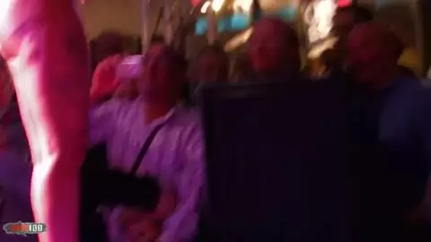  Krystal Wallas at Besancon 2009 photo 13