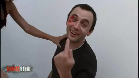 Petite junge asiatische Babe Betty fickt mit Alex photo 01