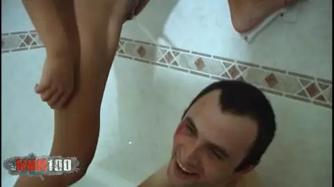 Dünne kleine asiatische Babe Betty in ihren engen kleinen Arsch gefickt - Remastered photo 15