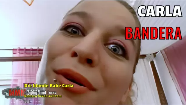 Die blonde Babe Carla Bandera und Terry Kemaco ficken auf dem Bett