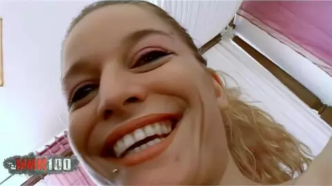 Die blonde Babe Carla Bandera und Terry Kemaco ficken auf dem Bett.
 photo 01