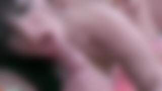 Mike angelo wird von carla cru