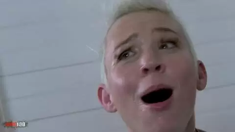 Charlie sucht Geld für ihre Gemeinde und wird von Kevin White hart gefickt photo 16