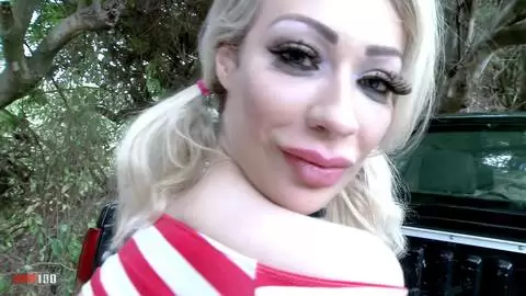 Pornostar Chessie Kay wollte Exhibitionismus machen photo 06