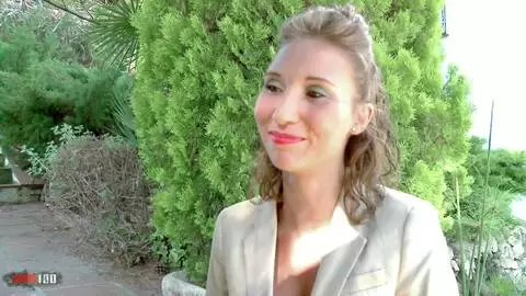 Video-Porno-Interview mit Cristal Cherry photo 3