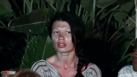 Immunit&auml;tstest am Strand und tiefe Sodomie mit Justine photo 15