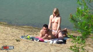 Beim ficken am strand ausspion