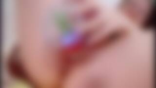 Emy testet einen neuen ganz be