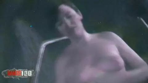 Emy wollte eine Shemale-Hure schlagen...... photo 16