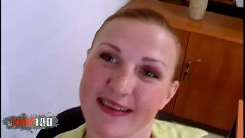 Heißer Büro-Sex mit der vollbusigen Blondine Eva und Terry Kemaco.
 photo 01