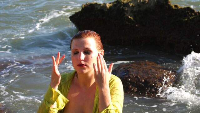 Eva-ross Photo 2