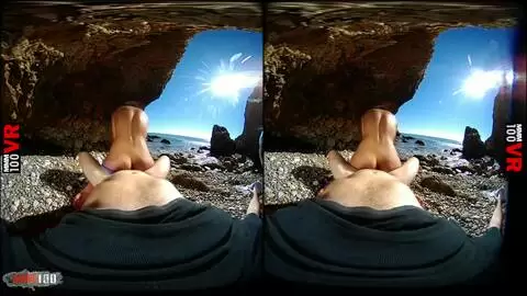 Fick ihre nasse Fotze am Strand photo 13