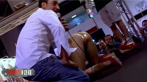 Lesly Kiss auf der Bühne des Filmfestivals „Erotico de Barcelona“ 2006 photo 15