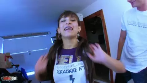 Doppelpenetration und Cumshot im Gesicht für das heiße Babe Gabrielle Neva photo 01