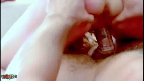 La bella francesa Jade recibe una gran polla gorda por el culo photo 12