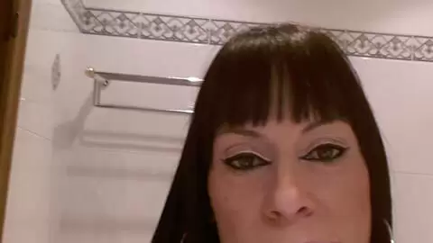 MILF brunette geting nude  photo 14