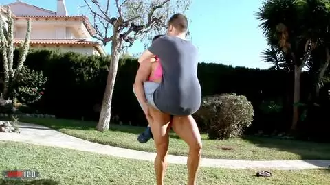 Stärkedemo von Karyn the amazon milf photo 13