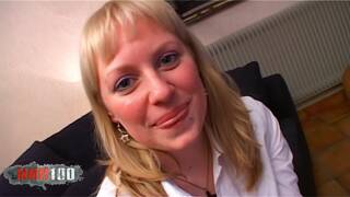 Lavandra mays casting-couch-an