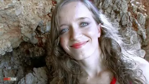 Lena Luminescente in super sexy Legging wird auf Felsen in den Arsch gefickt photo 01