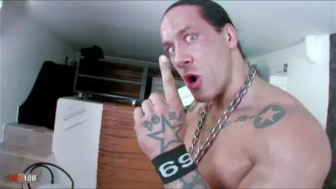 2 verrückte Ficker für den Arsch der hübschen kleinen Französin Lena Luminescente photo 15