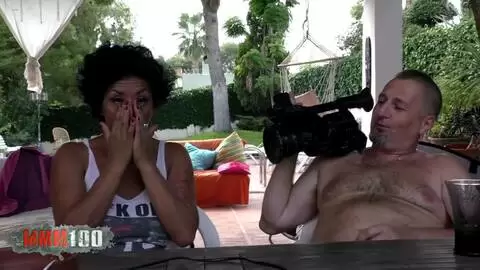 Exklusives PornoInterview auf Video mit der geilen Linda Porn photo 11