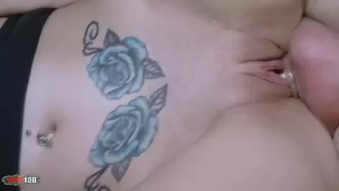 Kevin White fickt mit Liz Rainbow in einem verlassenen Haus photo 11