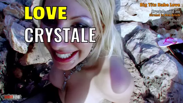 Big Tits Babe Love Crystale wird am Strand in den Arsch gefickt