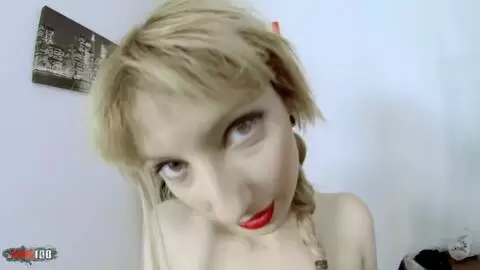 Sportporno-Tutorial von einem jungen Mädchen mit großen Titten: Lucia Fernandez photo 04