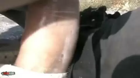 POV-Fick im Wald mit der kleinen rothaarigen Sexbombe Mahylis photo 14