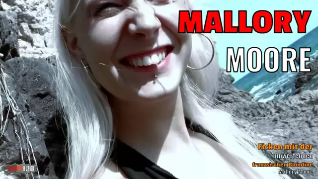 Ficken mit der umwerfenden französischen Blondine Mallory Moore