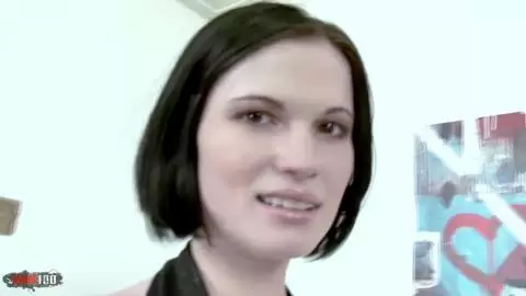 Wunderschöne junge russische Brünette bekommt ihren Arsch hart gefickt photo 01