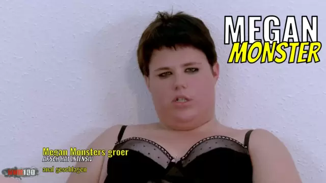 Megan Monsters großer Arsch hat intensiv anal geschlagen