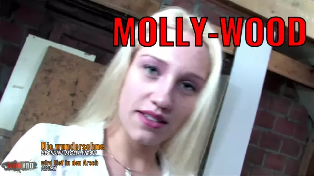 Die wunderschöne Blondine Molly Wood wird tief in den Arsch gefickt