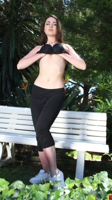 Moray Moore Free Sexy Photo #008