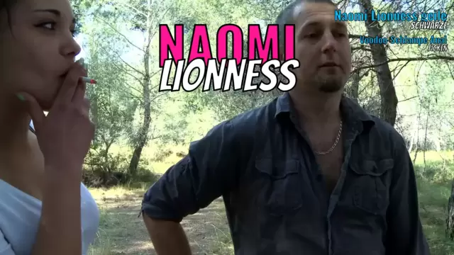Naomi Lionness geile schwarze Voodoo-Schlampe Anal Ficken