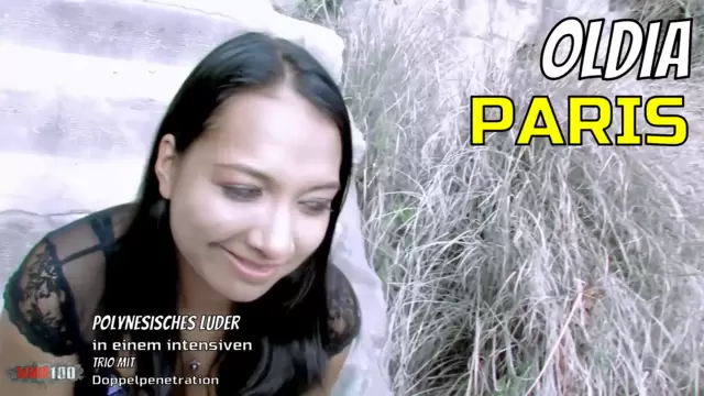 Polynesisches Luder in einem intensiven Trio mit Doppelpenetration