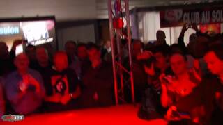 2 stripers haben sex mit einem