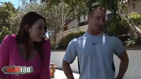 TJ Cummings gibt der haarigen Muschi von Rucca Page ein tiefes Stampfen photo 01