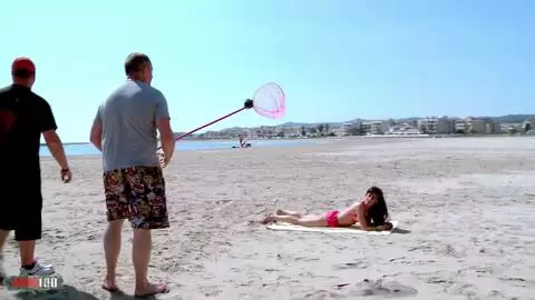 Analfick mit der schönen arabischen MILF Samia Christal, die es richtig in den Arsch nimmt photo 01