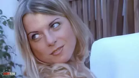 Auszüge aus verschiedenen Fotosessions mit der großartigen kleinen tschechischen Blondine Suzana photo 01